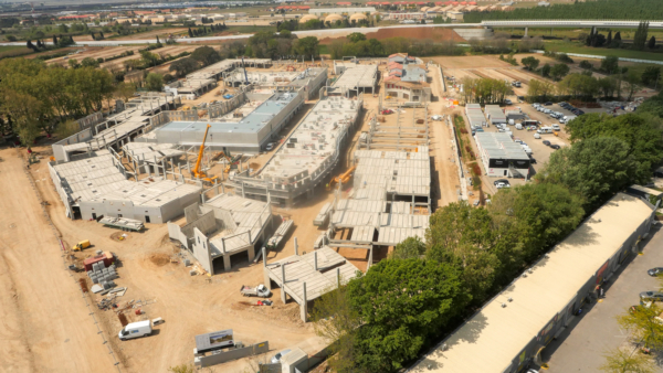 Le Village des Marques à Miramas par AMOCER